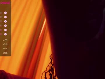 webcam girl ella_gartner live cam image #2081479