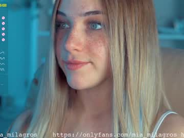 webcam girl mia_milagros live cam image #592569