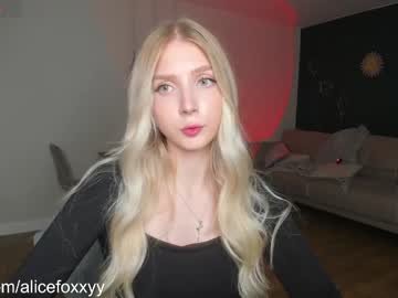 webcam girl oh_honey_ live cam image #5235392