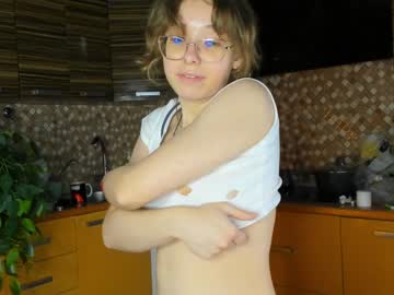 webcam girl udelaborom live cam image #6646562
