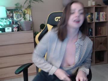 webcam girl juicy_peach88 live cam image #3760206