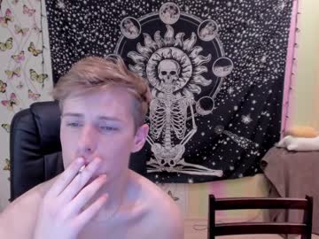 webcam man logancorvus live cam image #1834303