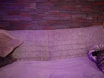 webcam girl fantasystudiox live cam image #5372643