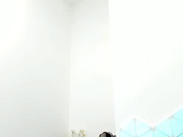 webcam girl hotfallingdevil live cam image #2412463