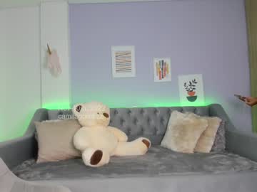 webcam girl camilagomezz live cam image #3118622