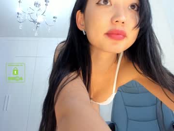 webcam girl lee_yoona live cam image #173007