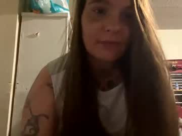 webcam girl luckyducks479321 live cam image #5374041