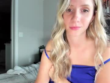 webcam girl luxlovely111 live cam image #5280147