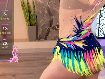 webcam girl lanais_milana live cam image #7061768