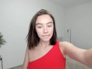 webcam girl vi_vi_an live cam image #5276203