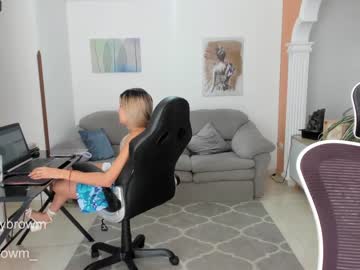 webcam couple emillybrowm live cam image #5786992