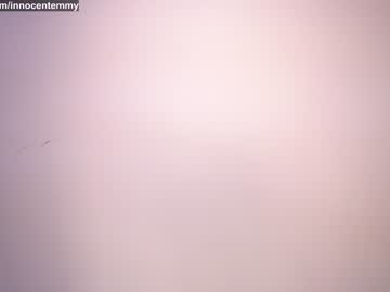 webcam girl innocentemmy live cam image #3223357