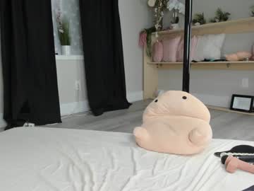 webcam girl fit_american_girl live cam image #4665720