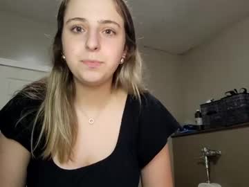 webcam girl allylottyy live cam image #7002363