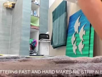 webcam girl lets_slip_and_slide live cam image #5470793