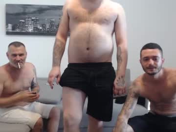webcam man strongeastboy live cam image #1982468