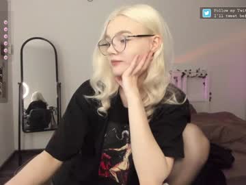 webcam girl allotropp live cam image #6648891