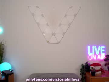 webcam girl victoriahillova live cam image #6618514