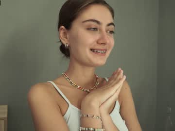 webcam girl tessarosse_ live cam image #4938132