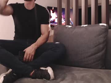webcam man fratguysonline live cam image #4978534