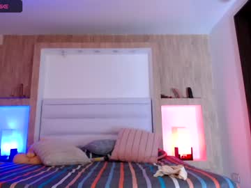webcam girl veronica_garciaa live cam image #5807513