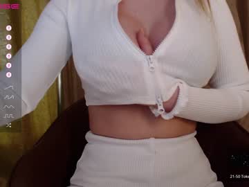 webcam girl welcome2pleasureland live cam image #4196229