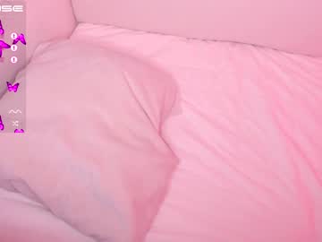 webcam girl aveksmr live cam image #3301226