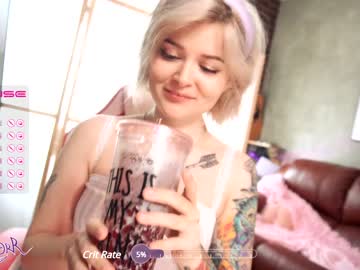 webcam girl awondrr live cam image #6467481