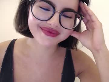 webcam girl playnofuckinggames live cam image #2595386