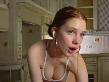 webcam girl shirleywhitney live cam image #6335147