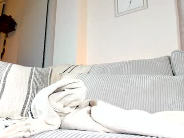 webcam girl x_lily_x live cam image #5084837