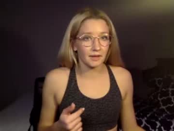 webcam girl elizabeverly live cam image #656440
