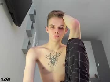 webcam man horny_jerk_roy_prick2001 live cam image #1183740