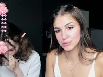 webcam girl mxxnsxsul live cam image #2658697