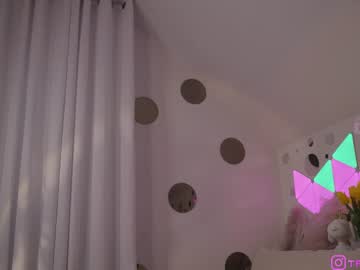 webcam girl taanni_bc live cam image #6267423