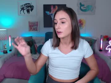 webcam girl holihurricane live cam image #3950870