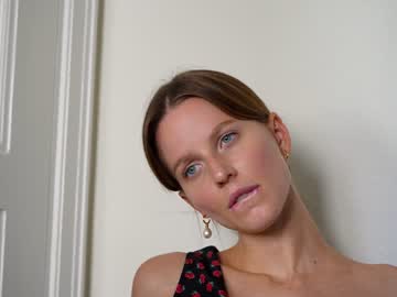 webcam girl ellaa91 live cam image #2492087