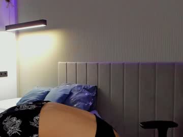 webcam girl angella_kleee live cam image #4608054
