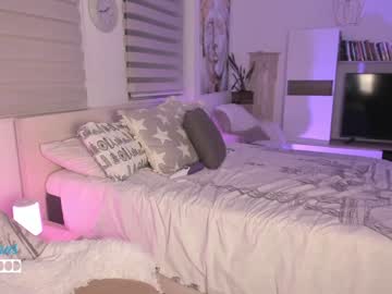 webcam girl melaniewood live cam image #880617