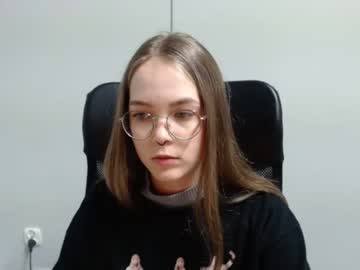 webcam girl violetta_kl live cam image #1563565