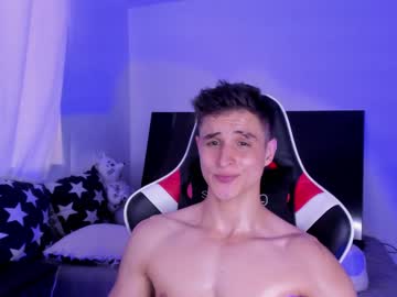 webcam man thomklein live cam image #6764824