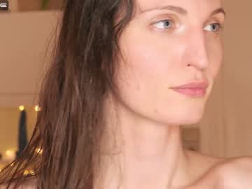 webcam girl yulladao live cam image #6582775