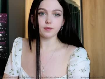 webcam girl small_blondee live cam image #6716253