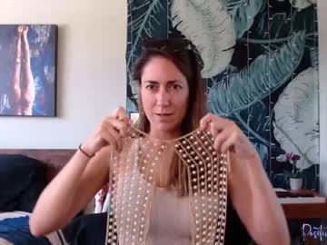 webcam girl positively_lyla_ live cam image #2336478