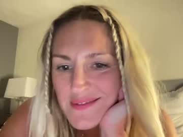 webcam girl llraddant43 live cam image #5116075