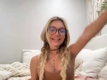 webcam girl princessbbgirl live cam image #5934320