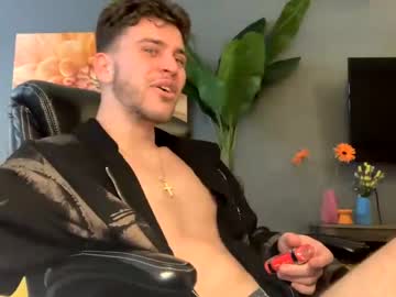 webcam man wentbrokeonstrippers live cam image #6380614