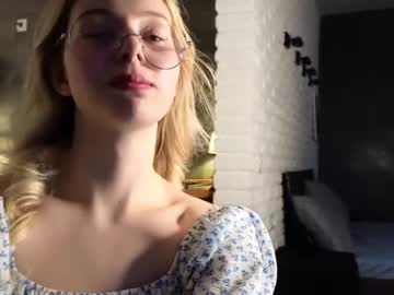 webcam girl ellizabetta live cam image #7018890