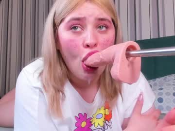 webcam girl miraclark1 live cam image #1664581