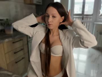 webcam girl tadammary live cam image #5640691